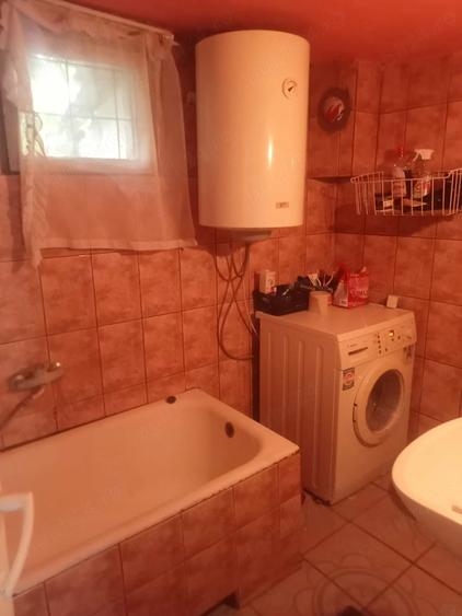 Casă cu Teren 1200 Mp în Central