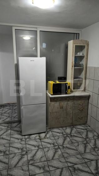 Apartament cu 4 camere decomandat, mobilat în Burdujeni