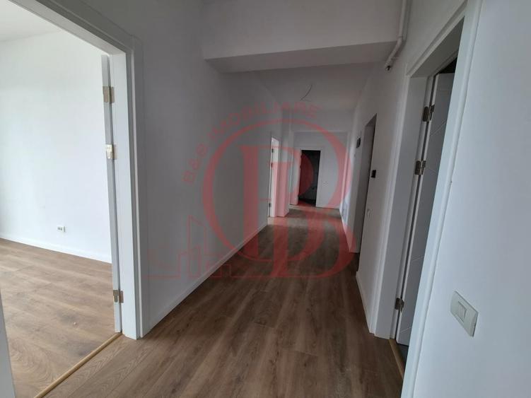 Apartament cu 3 camere decomandat în 1 Decembrie 1918