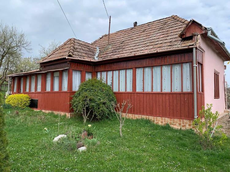 Casă cu 2 camere în Ulieș