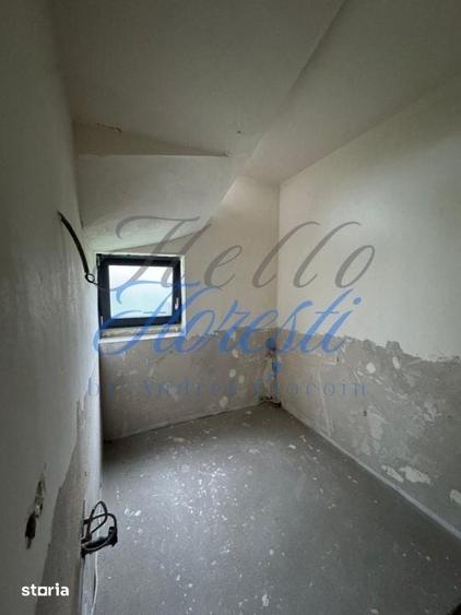 Casă cu 4 camere cu Teren 873 Mp în Feleacu