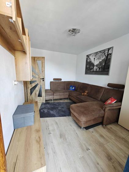 Apartament cu 2 camere decomandat în Exterior Vest