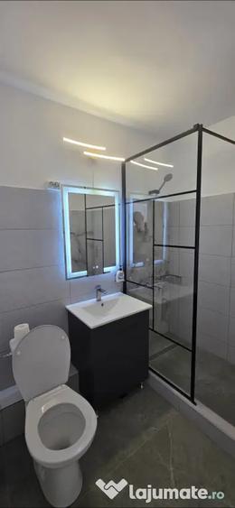 Apartament cu 2 camere decomandat în 13 Septembrie