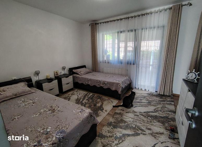Casă cu 3 camere cu Teren 500 Mp în Miroslava
