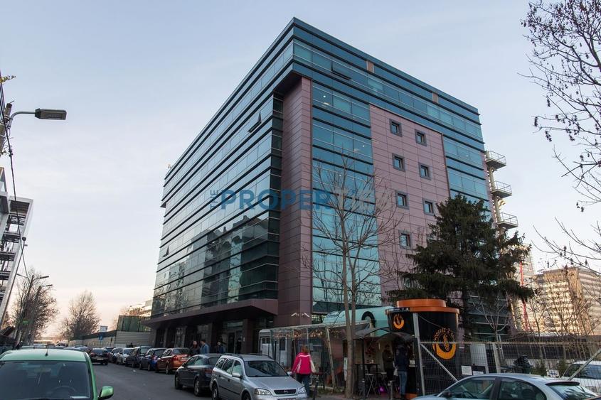 Birou, de 7,105 mp, în Pipera
