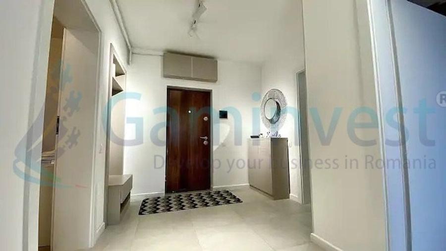Apartament cu 3 camere decomandat, mobilat în Vest