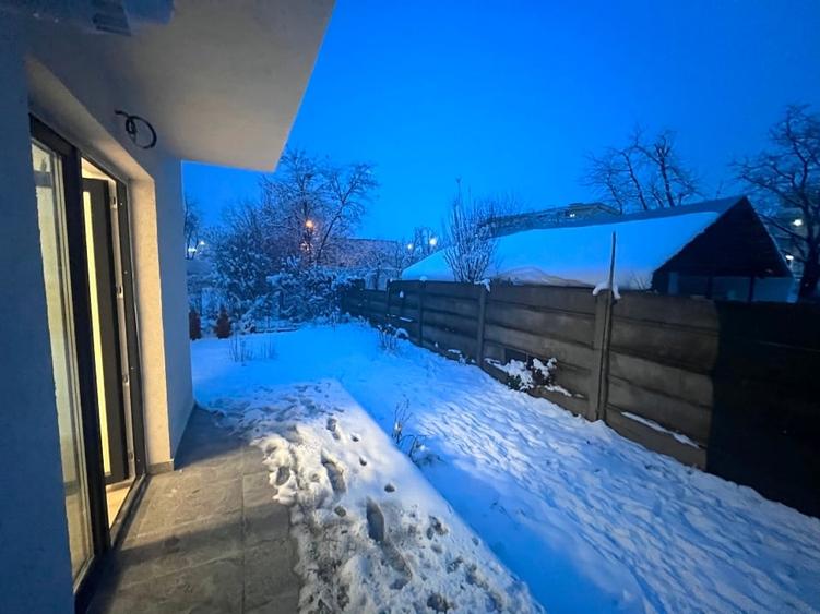 Apartament cu 3 camere decomandat în Mânăstirea