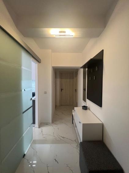 Apartament cu 2 camere decomandat în Panduri