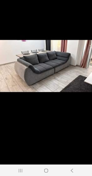 Apartament cu 3 camere decomandat în Rovine