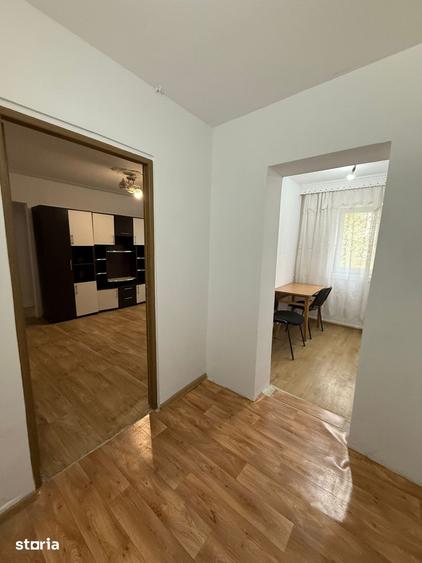 Apartament cu 3 camere decomandat în Mioriței