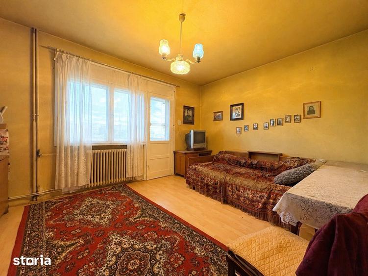 Apartament cu 4 camere, mobilat în Central