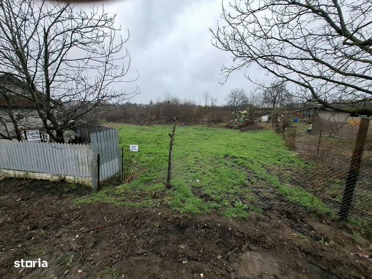 Teren de 3400 mp, în Petrăchioaia