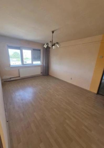 Calea Sagului - Piata Doina -Apartament 3 camere - 3