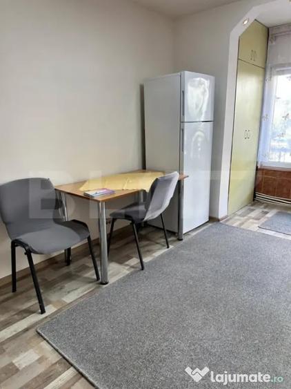 Apartament cu 2 camere semidecomandat în Central