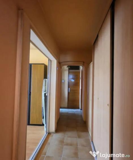 Apartament cu 2 camere decomandat în Tineretului
