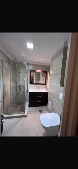 Apartament cu 3 camere decomandat în Răcădău