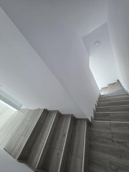 Apartament cu 2 camere si TERASA MARE, etaj 1 - 15 min' distanta de Piata Luica - 6