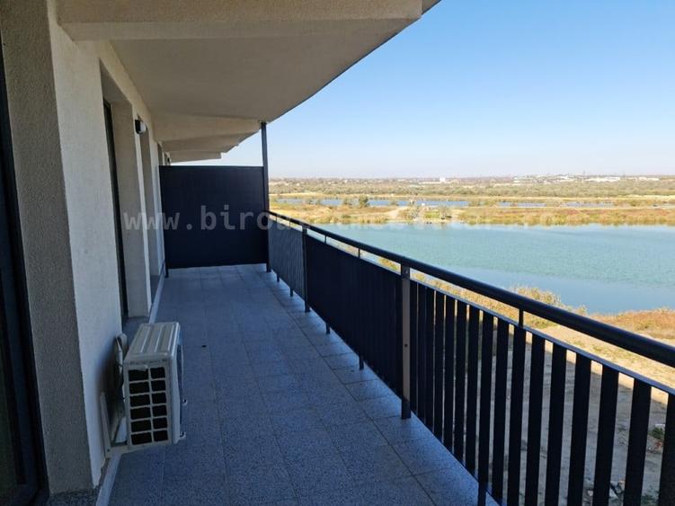 Apartament cu 2 camere decomandat în Est