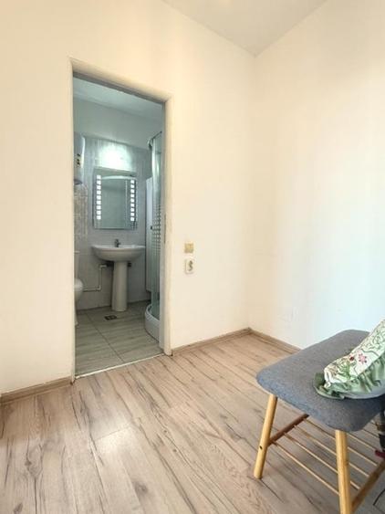 Apartament cu 2 camere semidecomandat, mobilat în Nerva Traian