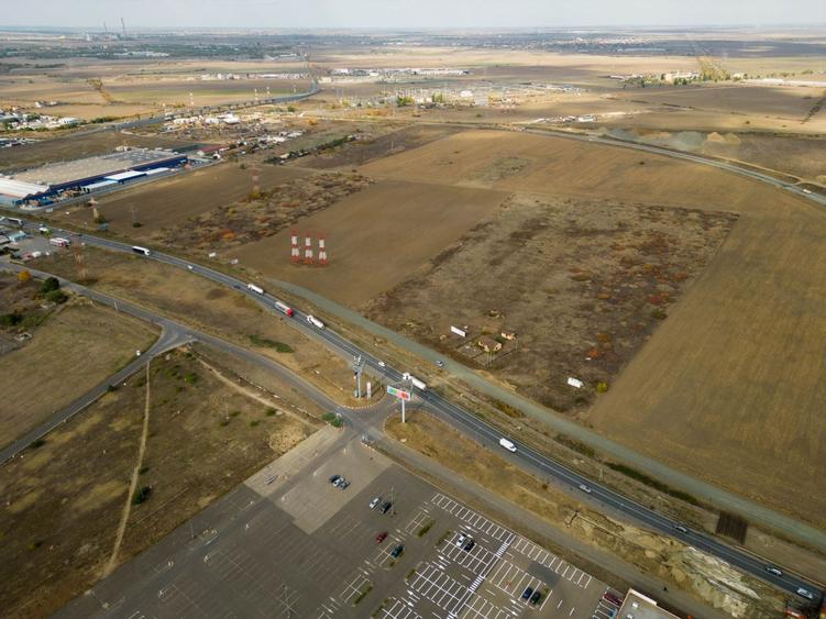 Teren agricol extravilan de 55340 mp, în Micălaca
