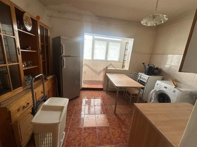 Garsonieră decomandată în Canta