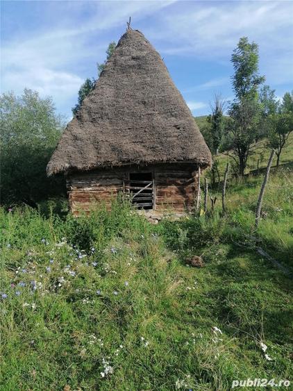 Casă cu 2 camere în Petrila