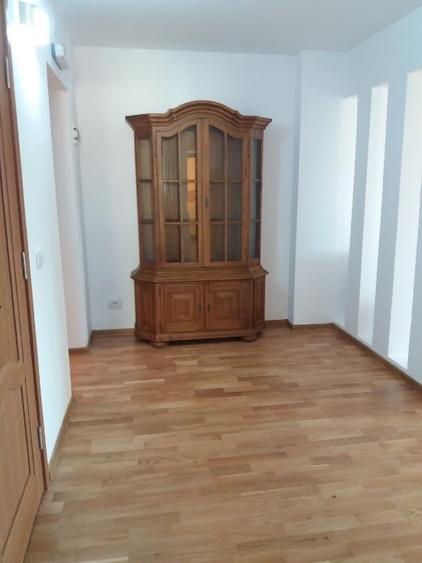 Apartament cu 2 camere decomandat, mobilat în Ultracentral