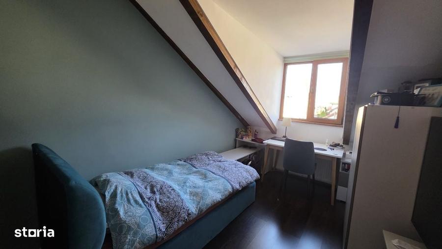Casă cu 4 camere cu Teren 350 Mp în Șelimbăr