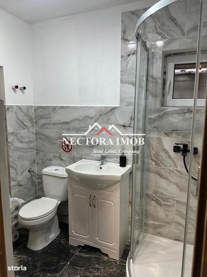 Casă cu 4 camere decomandat cu Teren 200 Mp în Central
