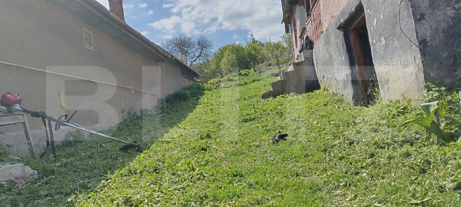 Casă individuală cu 2 camere cu Teren 2111 Mp în Săndulești