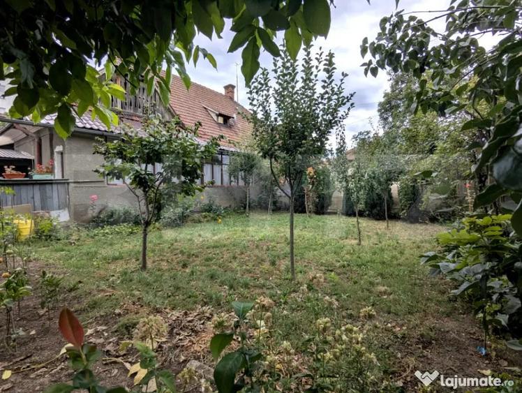 Casă cu 2 camere cu Teren 270 Mp în Iris