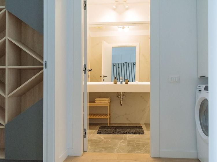 Apartament cu 2 camere semidecomandat, mobilat în Cotroceni