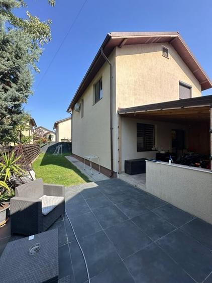 Casă individuală cu 4 camere cu Canalizare în Bragadiru