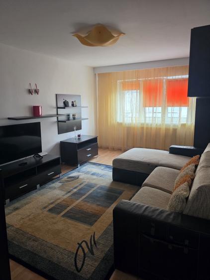 Apartament cu 2 camere decomandat în Lotrioara