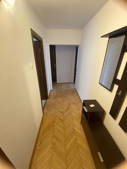 Apartament cu 2 camere decomandat în Plopilor