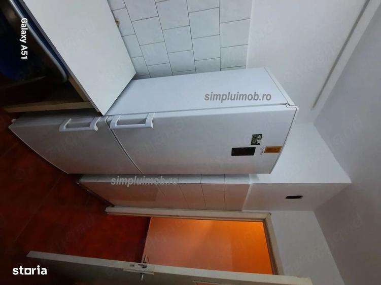 Garsonieră decomandată în Gorjului