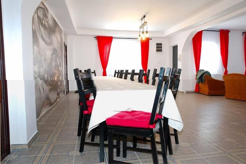 Casă cu 4 camere în Central