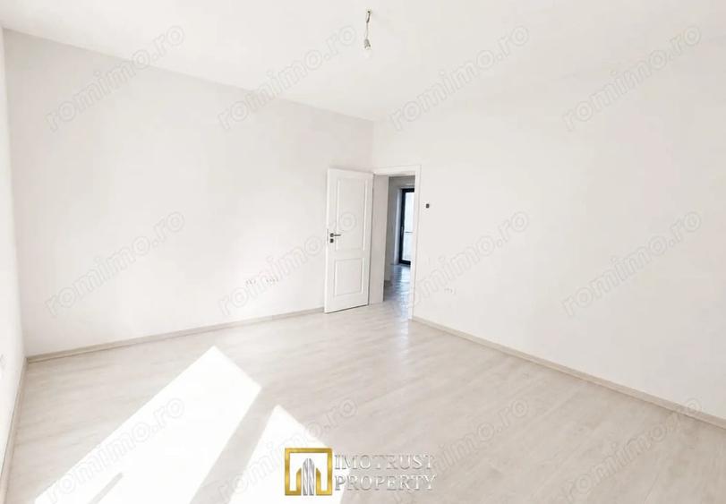 Casă cu 4 camere cu Teren 300 Mp în Tisa