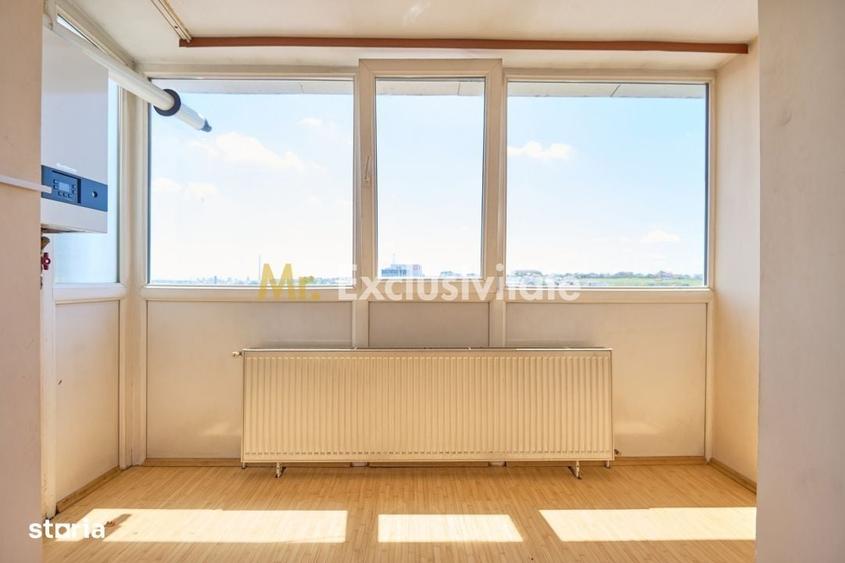 Apartament cu 4 camere decomandat în Craiovei