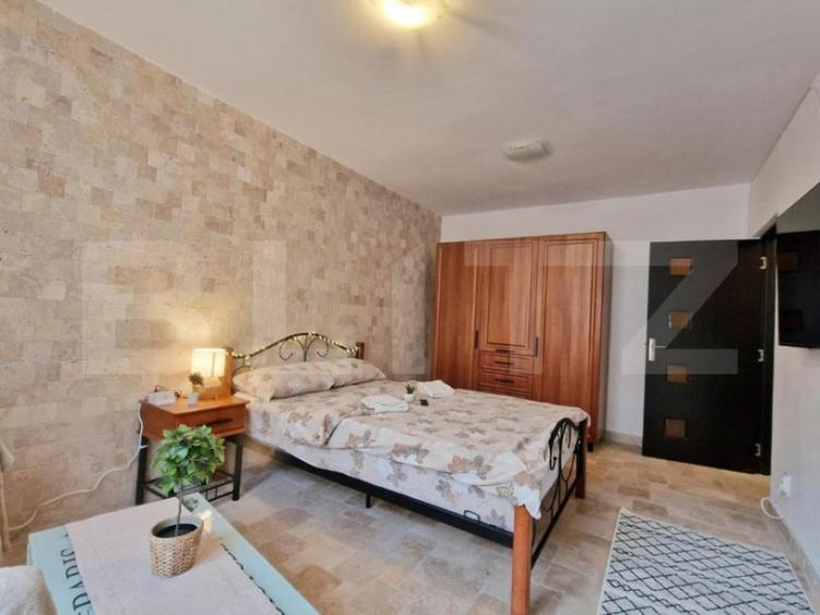 Apartament cu o camera, 40 mp, decomandat, zona OM - 8