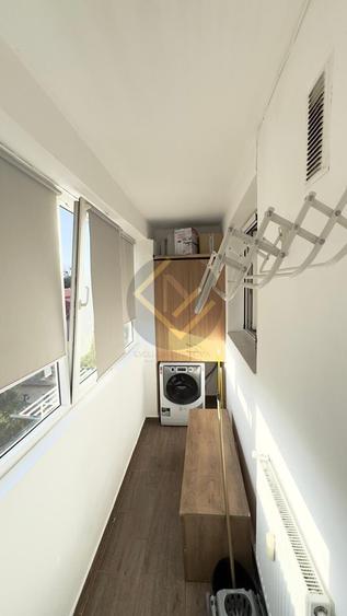 Apartament cu 3 camere semidecomandat, mobilat în P-ța Muncii