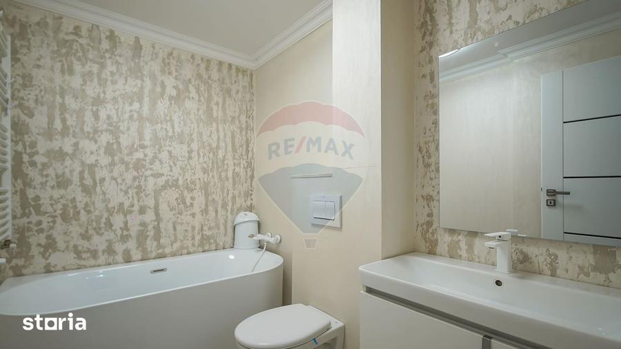 Apartament cu 4 camere, mobilat în Movilei