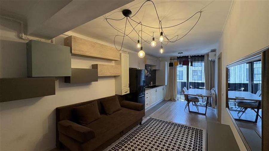 Apartament cu 2 camere circular, mobilat în Dâmbul Rotund