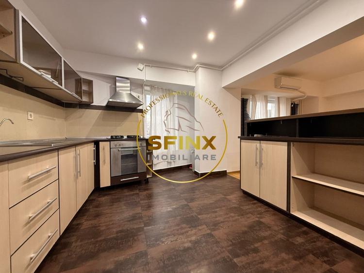 Apartament cu 4 camere decomandat, mobilat în Libertății