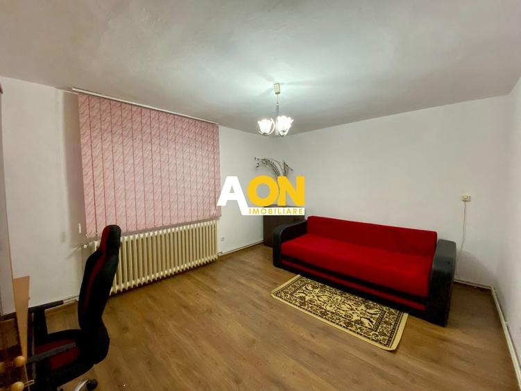 Apartament cu 2 camere decomandat, mobilat în Cetate