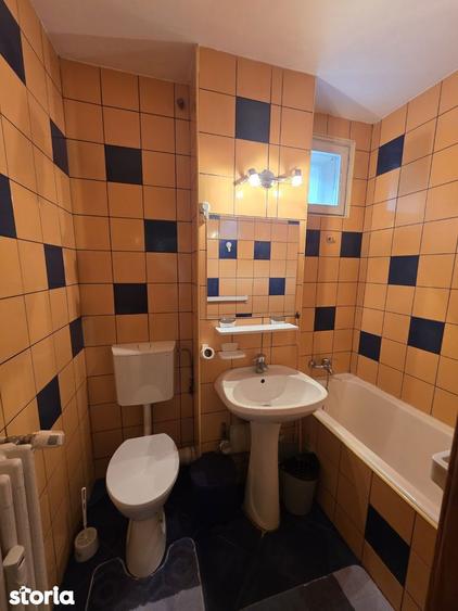 Apartament cu 2 camere decomandat, mobilat în Fizicienilor
