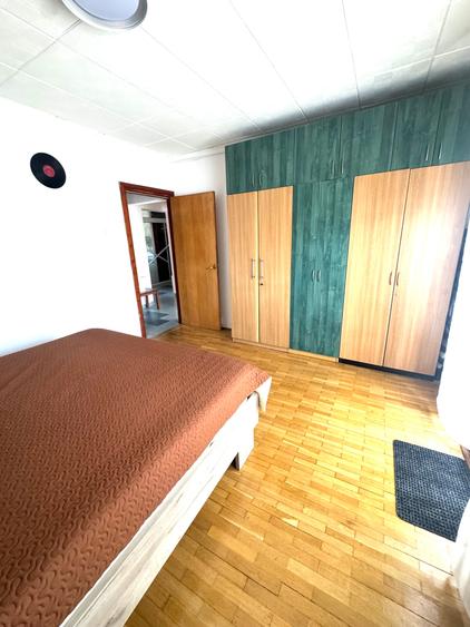 Apartament cu 3 camere decomandat în 13 Septembrie