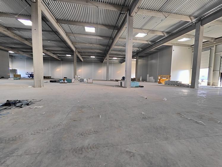 Spațiu industrial, de 280 mp, în Bartolomeu