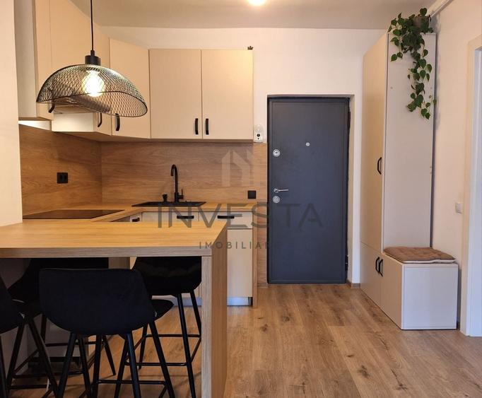 Apartament cu 2 camere semidecomandat, mobilat în Mărăști