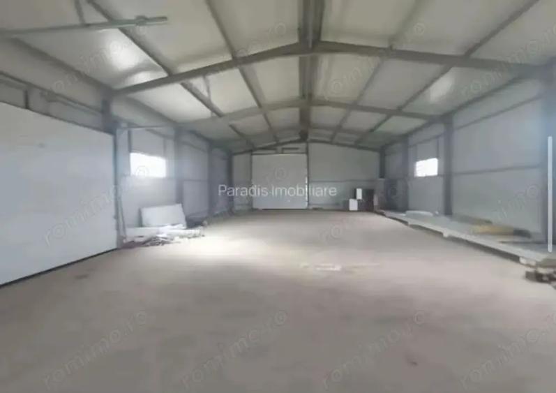 Spațiu comercial, de 1,000 mp, în Bolintin-Vale
